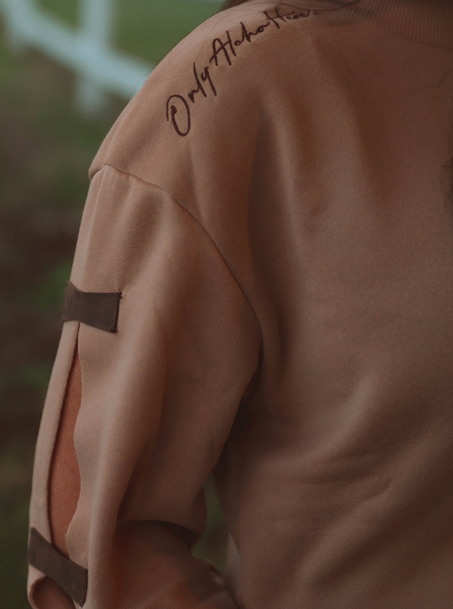 SWEATER - Pewa Sweater
