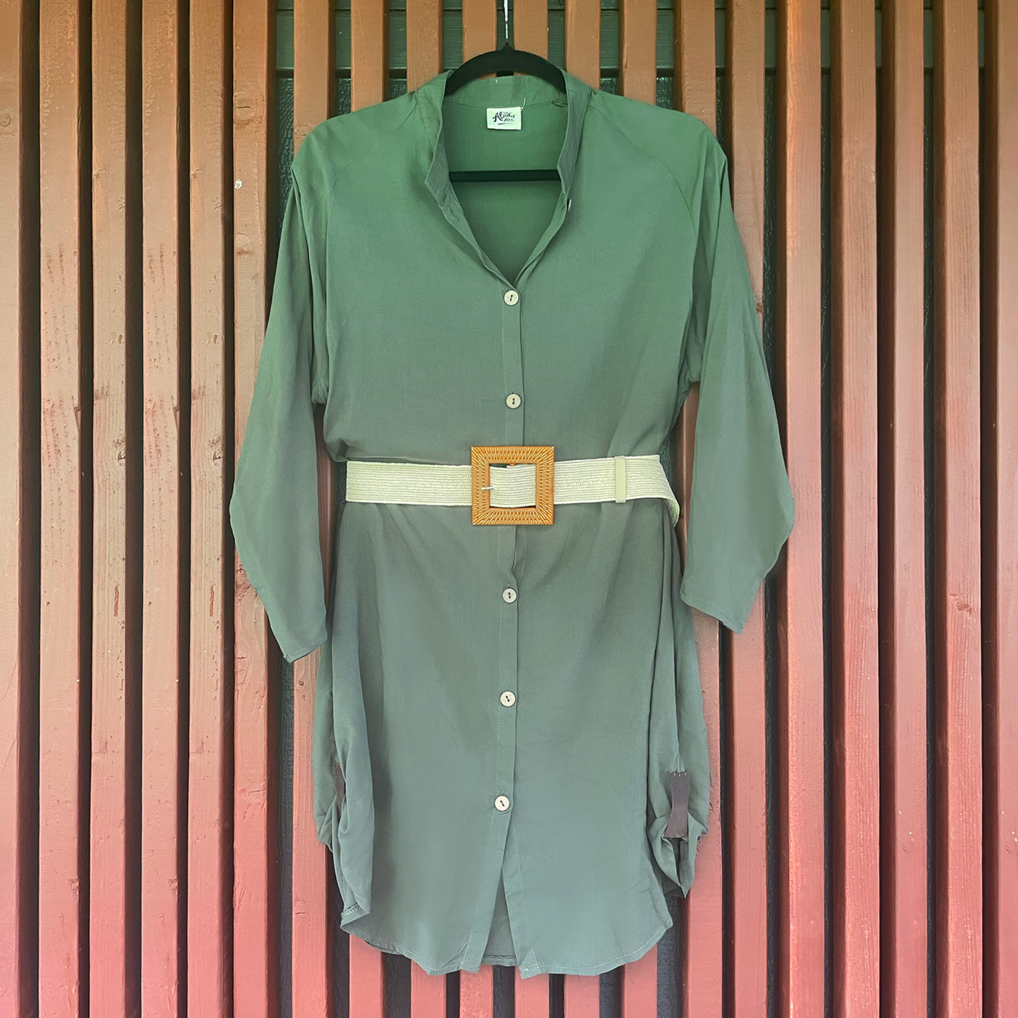 BUTTON UP - Pewa Dress