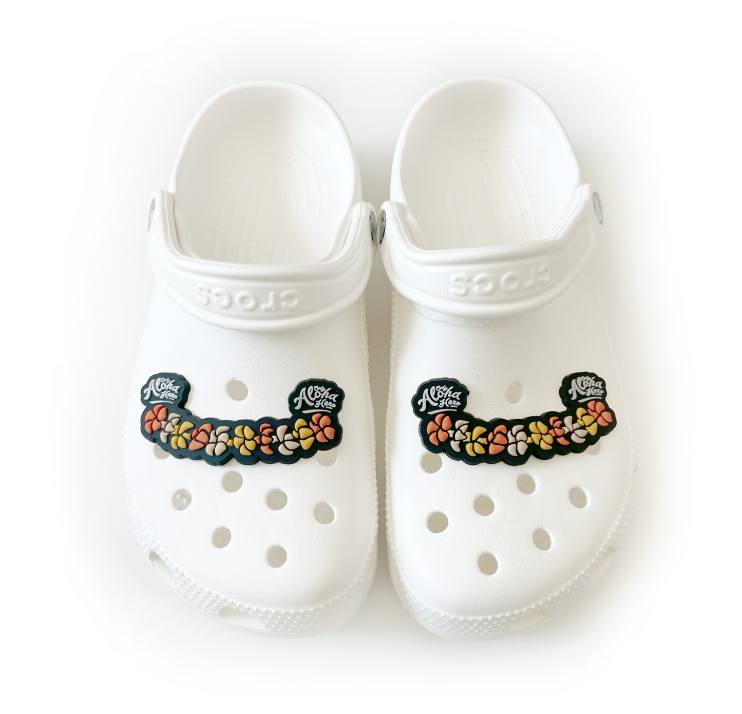 CROC CHARM LEI - Mixed Puakenikeni
