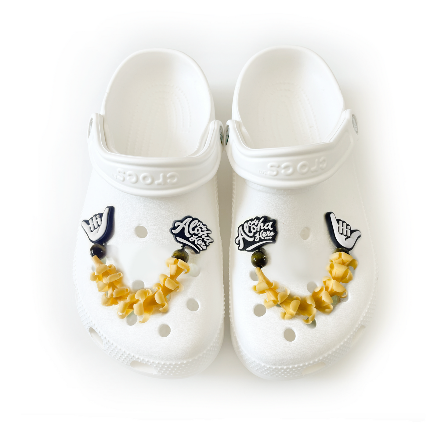 CROC LEI - Yellow Puakenikeni